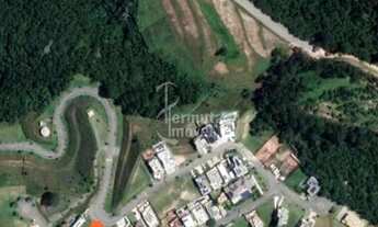 Imagem 2: Terreno com 964m², em declive e com vista permanente no Campos do Conde