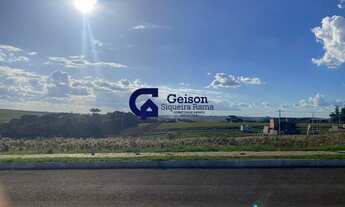 Imagem 2: Terreno Terreno, 300M² de Área Construída na Rua Loureiro