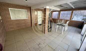 Imagem: Imóvel à venda com 9 casas para aluguel!