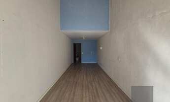 Imagem 4: Loja em frente à Praça dos Menonitas