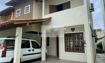 Imagem: Sobrado à venda no bairro Ingleses do Rio