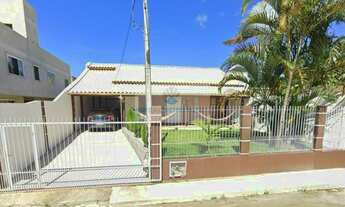 Imagem: Casa à venda no bairro Ingleses do Rio