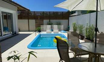 Imagem: Casa à venda no bairro Cachoeira do Bom