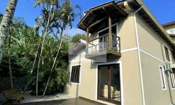 Imagem: Casa à venda no bairro Lagoa da Conceição