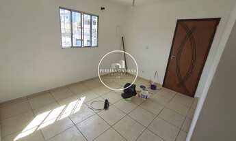 Imagem: Sobrado com 2 casas à venda em Parque Maria