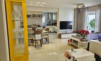 Imagem: Porteira Fechada - The Gardens Seasons