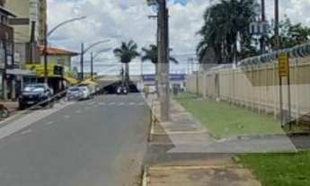 Imagem 4: Prédio comercial para venda frente ao forum de Caldas Novas