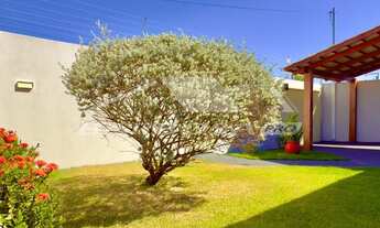 Imagem: Casa espaçosa com 3 quartos á venda em