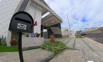 Imagem: Casa com piscina para venda em Caldas Novas