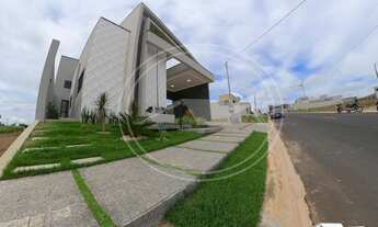 Imagem 4: Casa com piscina para venda em Caldas Novas