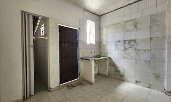 Imagem 5: Seu Refúgio no Monte Castelo Espera por Você! ????✨