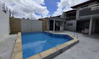 Imagem 3: ???? EXCLUSIVIDADE NO ALTO DO CALHAU – CASA DUPLEX ESPAÇOSA E VERSÁTIL!