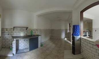 Imagem 4: Casa Residencial de Dois Pavimentos em Estilo Moderno com 3 Quartos e Área de Lazer