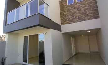 Imagem: Sobrado à venda no bairro Efapi - Chapecó/SC