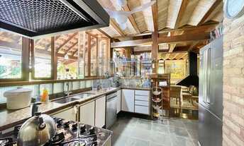 Imagem 5: Casa rústica em bolsão na Fazendinha, Carapicuíba,SP