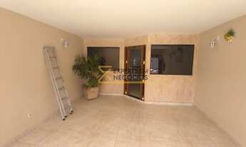 Imagem: Casa à venda no bairro Jardim Tangará