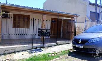 Imagem: Casa de Alvenaria, com pátio privativo