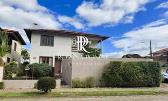 Imagem: Linda e ampla casa no Córrego Grande, Florianópolis/SC