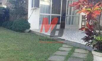 Imagem: Casa Alto Padrão próximo a lagoa