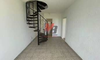 Imagem 5: Cobertura Triplex, no centro de Cabo Frio/RJ