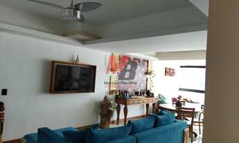 Imagem 4: Casa triplex com vista e saída para o mar