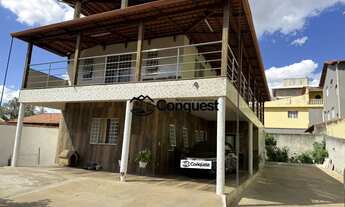 Imagem 2: Vendo Excelente Casa de 3 quartos sendo 1 suíte, 10 vagas garagem, lote 420 metros, Jardim