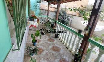 Imagem: Vendo - Casa e Barracão Fundos - Bairro