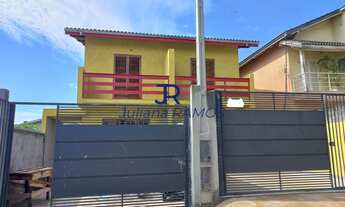 Imagem: Sobrado com 2 suítes e piscina no Jd das