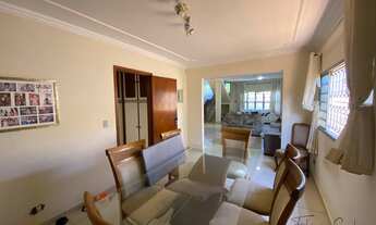 Imagem 6: Sobrado imponente na Rua Rio Grande do Sul, Bairro Cruzeiro - Seu novo lar te espera!