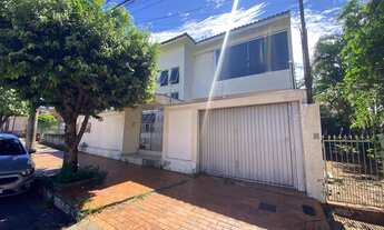 Imagem: Sobrado imponente na Rua Rio Grande do Sul