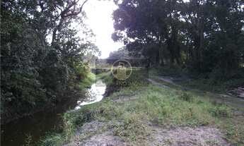 Imagem: Terreno à venda no bairro Balneário Vitória