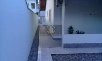 Imagem 2: Casa à venda no bairro Centro - Camboriú/SC