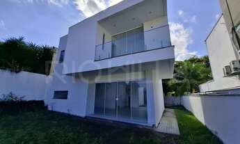 Imagem 3: Casa Duplex, com 3 quartos e 121m², à venda em Serra Grande, Niterói/RJ