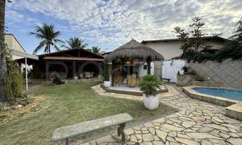 Imagem: Casa de 3 quartos, com 450m², à venda