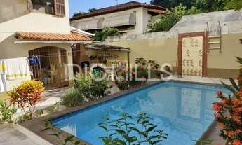 Imagem: Casa à venda no bairro São Francisco