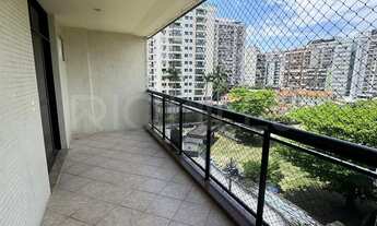 Imagem 2: Apartamento de 3 quartos à venda no Residencial Bretagne, com 130m², em Icaraí, Niterói/RJ