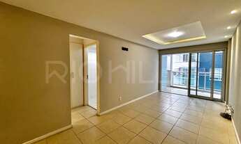 Imagem: Apartamento de 2 quartos, com 75m², à