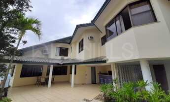 Imagem 2: Casa de 5 quartos, com 483m², à venda em Charitas, Niterói/RJ (CA00143