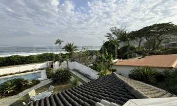 Imagem 7: Casa Duplex com 6 quartos e 450m², à venda na Praia de Itacoatiara, Niterói/RJ