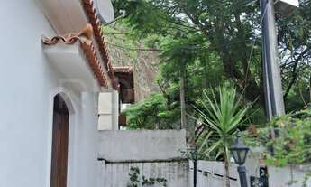 Imagem: Casa Duplex de 5 quartos, com 360m², à