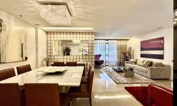 Imagem 1: Apartamento Cobertura Duplex de 4 quartos, com 300m², à venda em Icaraí, Niterói/RJ