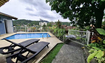 Imagem 3: Casa Duplex de 4 quartos, com 303m², à venda em Maria Paula, Niterói/RJ