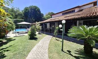 Imagem: Casa em condomínio, com 4 quartos e 520m²