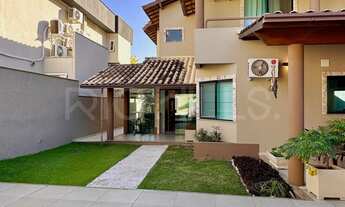 Imagem 3: Casa Duplex em Condomínio, com 5 quartos e 330m², à venda em Piratininga, Niterói/RJ