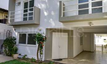 Imagem: Casa Duplex de 3 quartos, com 250m², à