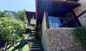 Imagem 4: Casa Duplex de 4 quartos, com 323m², à venda em Serra Grande, Niterói/RJ