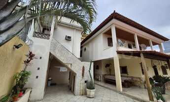 Imagem: Casa Duplex de 3 quartos, com 110m², à