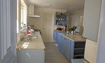 Imagem: Linda Casa com Piscina