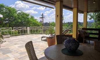 Imagem 7: Linda Casa com Piscina