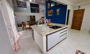 Imagem: Casa com edícula em Condomínio Portal